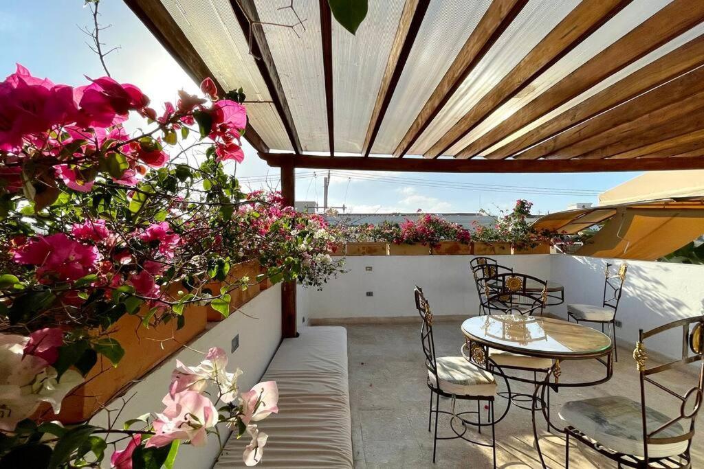 Сasa de vacaciones Gorgeous 8 Bedroom House W/ Pool In The Old City