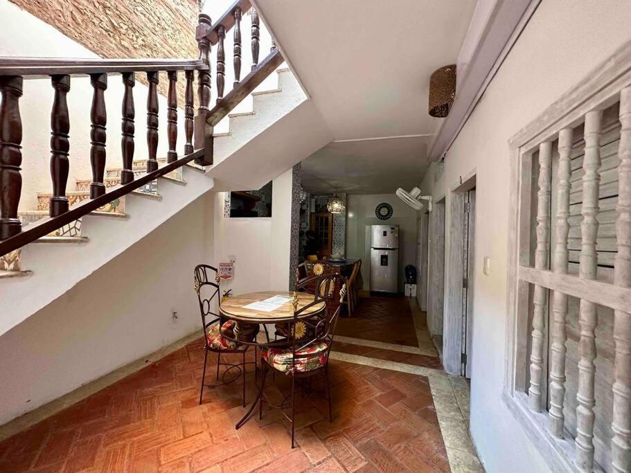Gorgeous 8 Bedroom House W/ Pool In The Old City * Cartagena