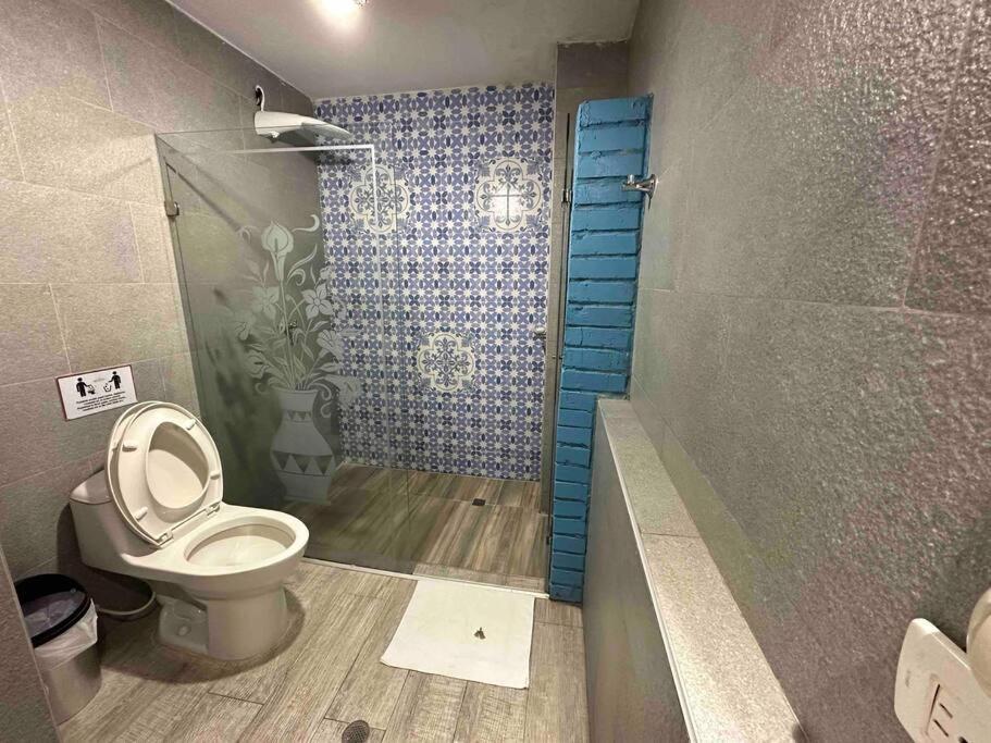 Сasa de vacaciones Gorgeous 8 Bedroom House W/ Pool In The Old City *