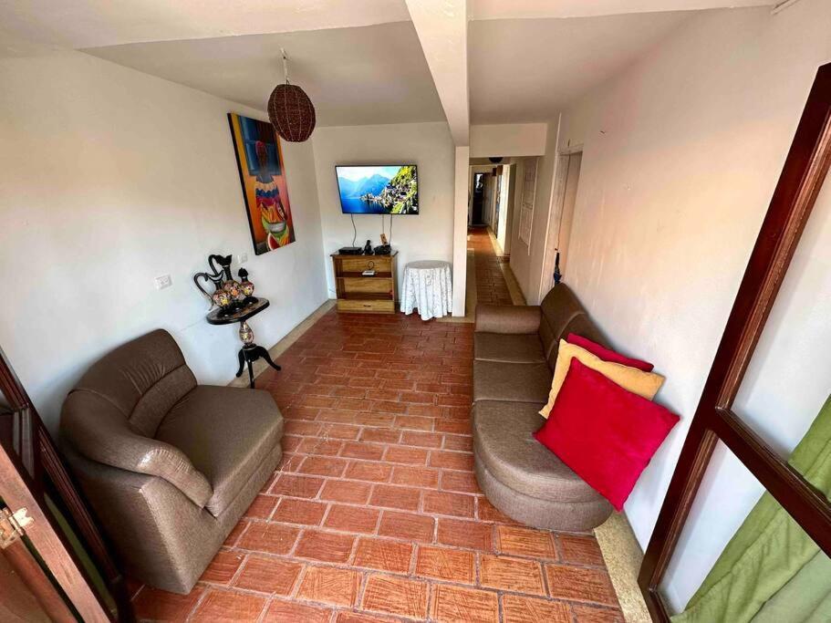 Gorgeous 8 Bedroom House W/ Pool In The Old City Сasa de vacaciones Cartagena