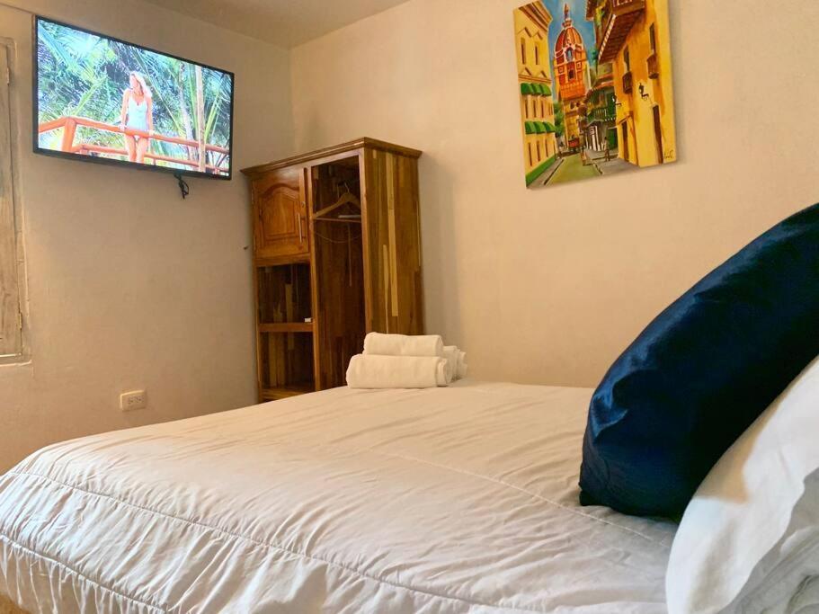 Gorgeous 8 Bedroom House W/ Pool In The Old City Holiday home Cartagena